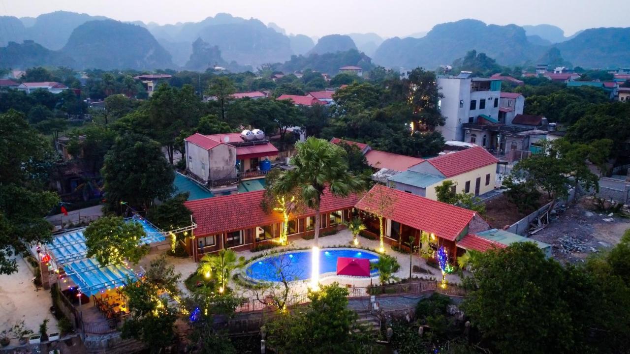 D&D Riverside Homestay Xuan Son Bagian luar foto