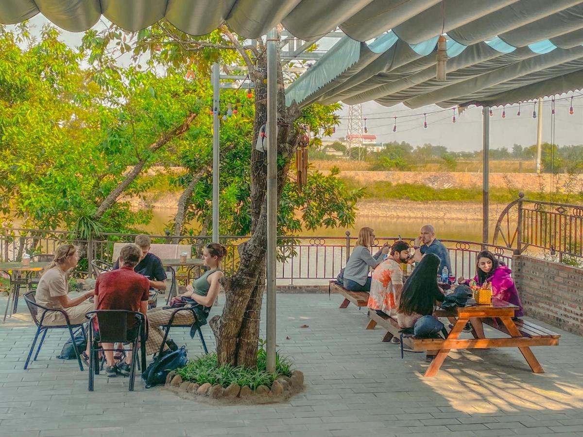 D&D Riverside Homestay Xuan Son Bagian luar foto